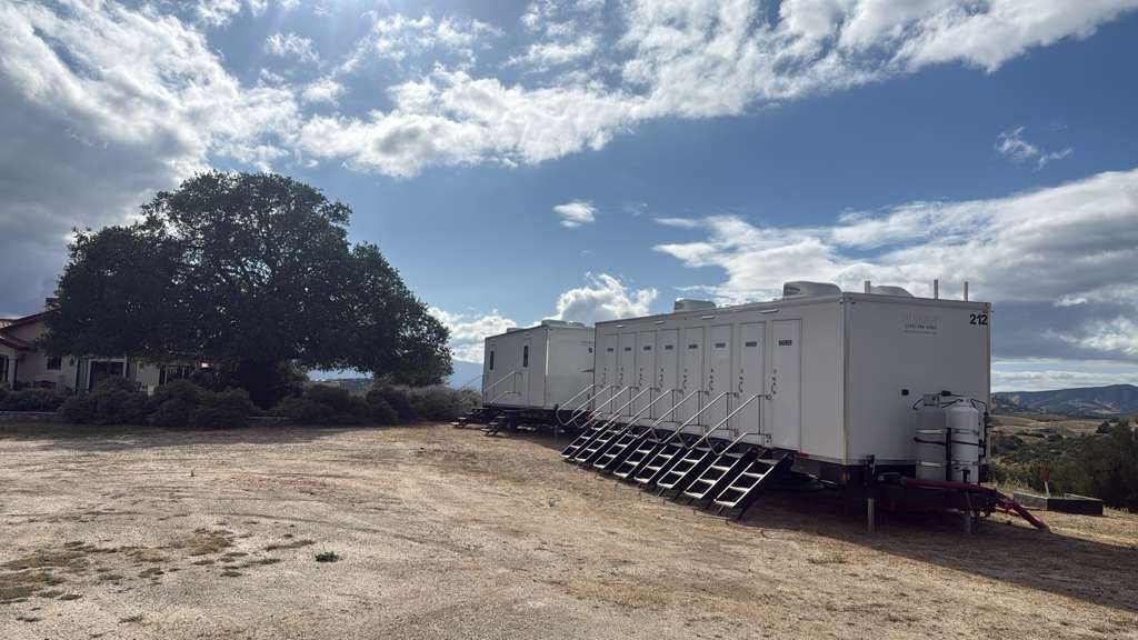Photo of our shower trailer offered near Arizona