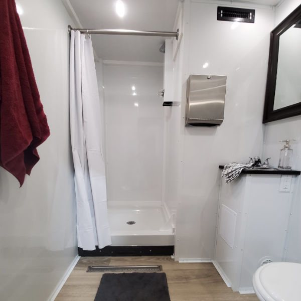 Photo of our shower trailer offered near Oregon
